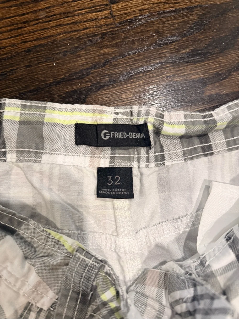 Men's Plaid Cargo Shorts in Light Gray and Yellow Accent